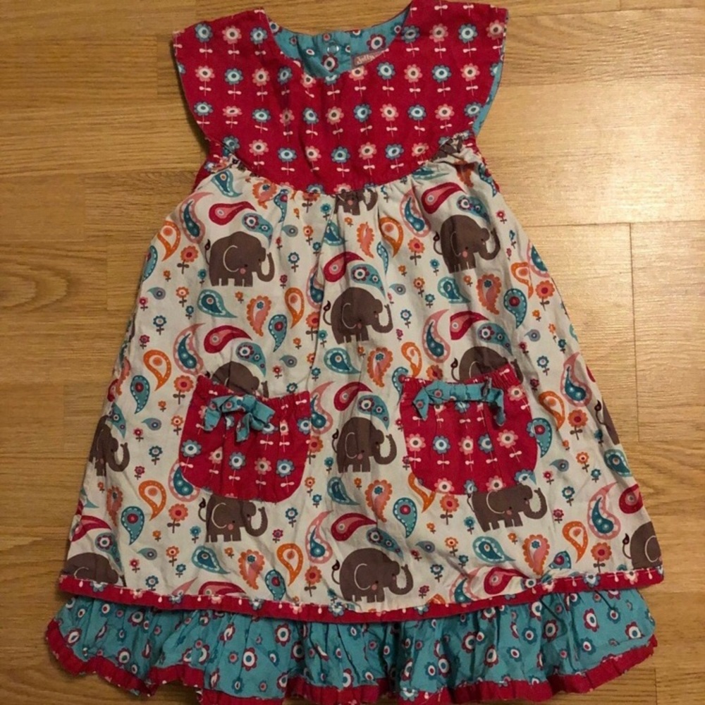 “Jelly The Pug” dress size 7 in great condition
